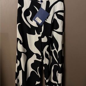 Black and White Abstract Pattern Pants